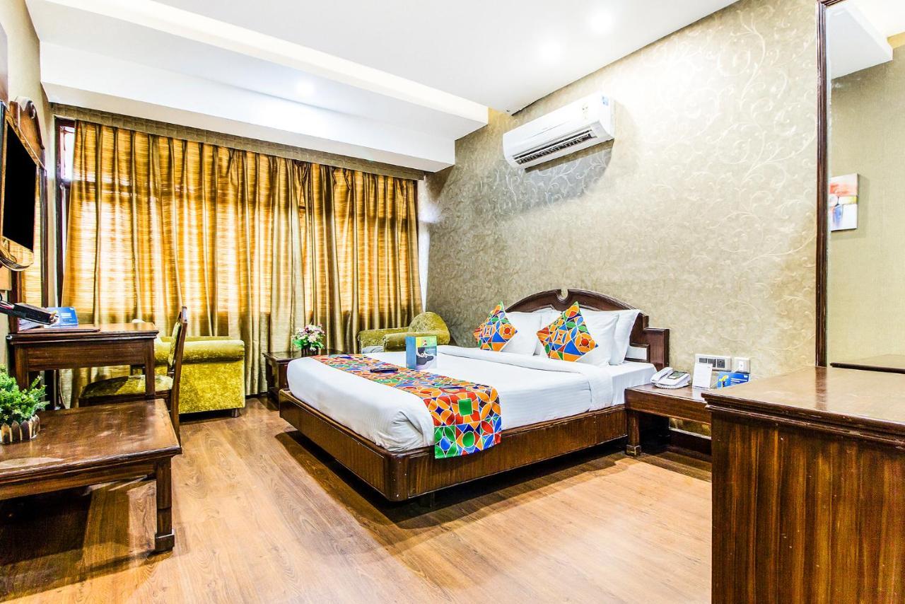 Fabhotel Le Monarque Chandigarh Exterior photo